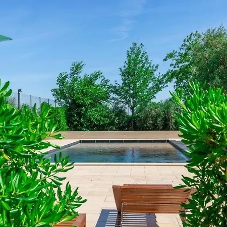 Mit Privatpool Fuer 7 Personen Ca 120 Qm In Urbisaglia, Marken Provinz Macerata Отель