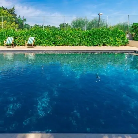 Mit Privatpool Fuer 7 Personen Ca 120 Qm In Urbisaglia, Marken Provinz Macerata Отель *
