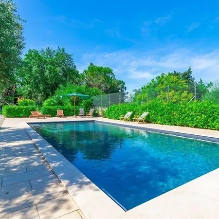 Отель Mit Privatpool Fuer 7 Personen Ca 120 Qm In Urbisaglia, Marken Provinz Macerata Urbisaglia