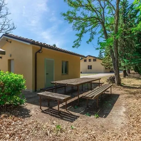 Mit Privatpool Fuer 7 Personen Ca 120 Qm In Urbisaglia, Marken Provinz Macerata * Urbisaglia